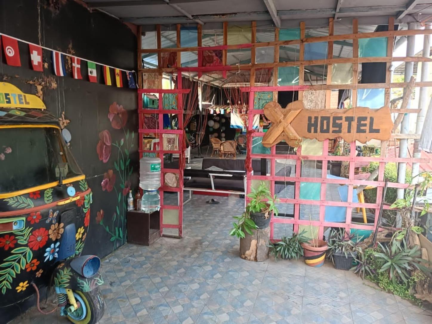 Xhostel Hostel Kochi Exterior photo